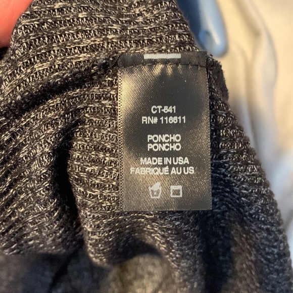 Amadi sweater poncho size medium charcoal ribbed soft turtleneck Anthropologie - Picture 5 of 8